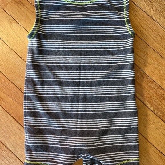 CAT & JACK Romper Sleeveless Striped Size 6-9m - Picture 4 of 5